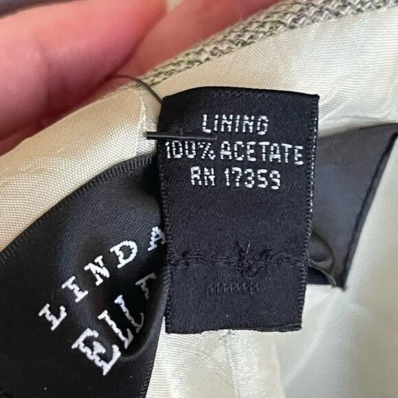 Linda Allard Ellen Tracy NWT Wool‑Linen Blend Green & Cream Plaid Hook‑Front Top - Picture 8 of 10